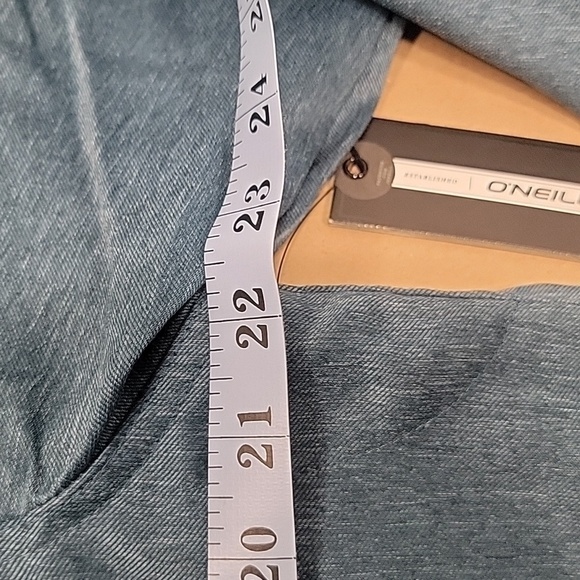 O'Neill, Size M, Portland Lightweight Hooded Jacket, NEW with Tag - Picture 7 of 7